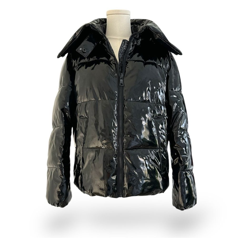 Kendall + Kylie Black Faux Paten Puffer Coat Wm Sz XS Shiny